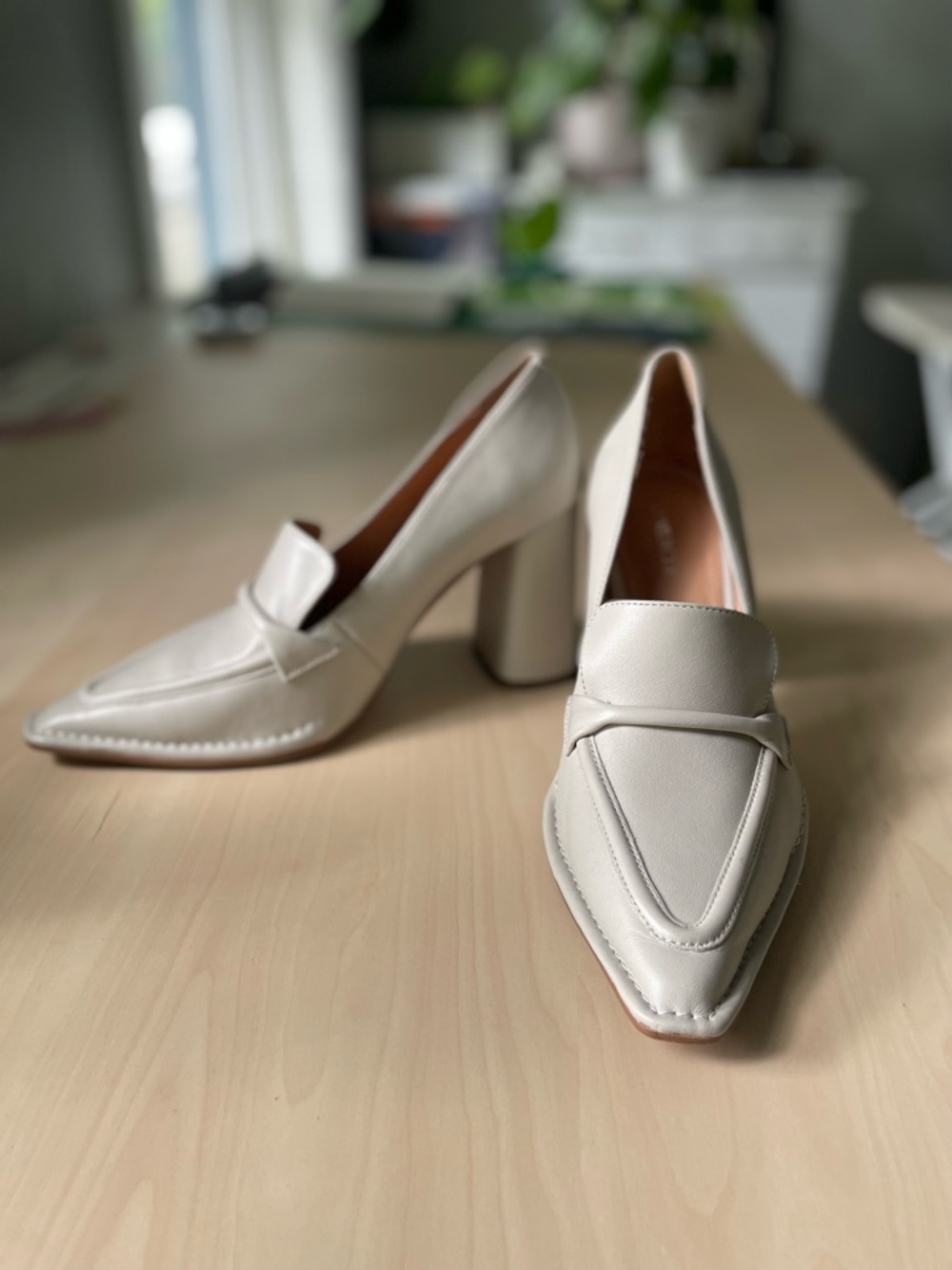 Jo Mercer Block Heel Pumps in Cream
